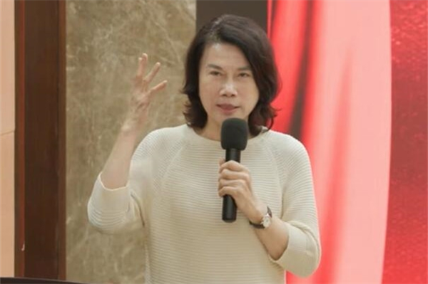 董明珠绝不用海归暴露用人观念的落后