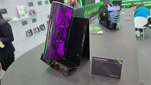 设计完全不拘一格！铭瑄展示RGB液冷RXT 50概念显卡