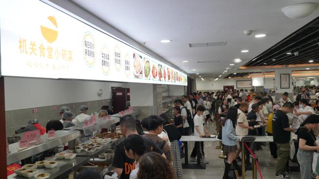 荣昌五一首日游客总数破35万 各大景点迎客流高峰