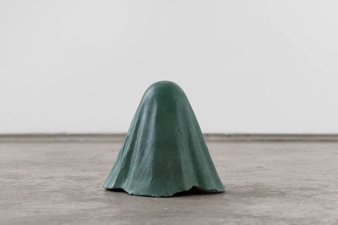 娜布其和汉克·维奇 双个展 “玩具和低语声”