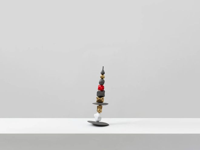 娜布其和汉克·维奇 双个展 “玩具和低语声”