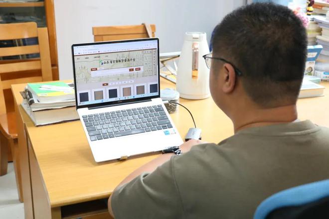 戴綦宏：为“山东省古籍数字资源平台”点赞