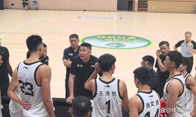 徐昕主动向杜锋致歉