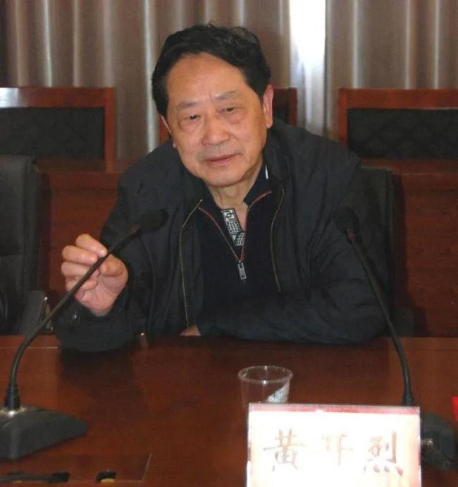 多名高校领导被查 有人主动投案 高校反腐持续发力