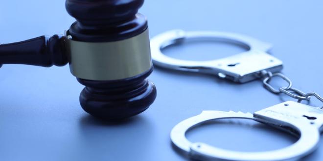 红相股份实控人杨成被取保候审背后