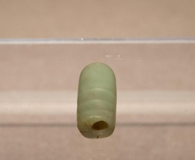 快来看精美的红山文物：玉猪龙玉凤女神头像……｜博物馆巡游