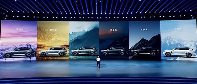华为系神车杀入20万级！岚图FREE+上市+知音来袭