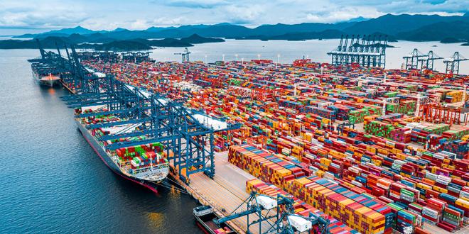 海关总署： 上半年我国货物贸易进出口同比增长2.9%