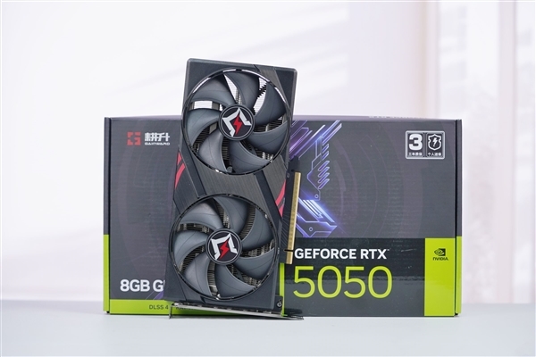 2000元显卡究竟谁更强！RTX 5050与RTX 3060 12GB 50+游戏实测对比