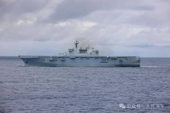 多科目、高强度海上训练 海南舰最新画面公开