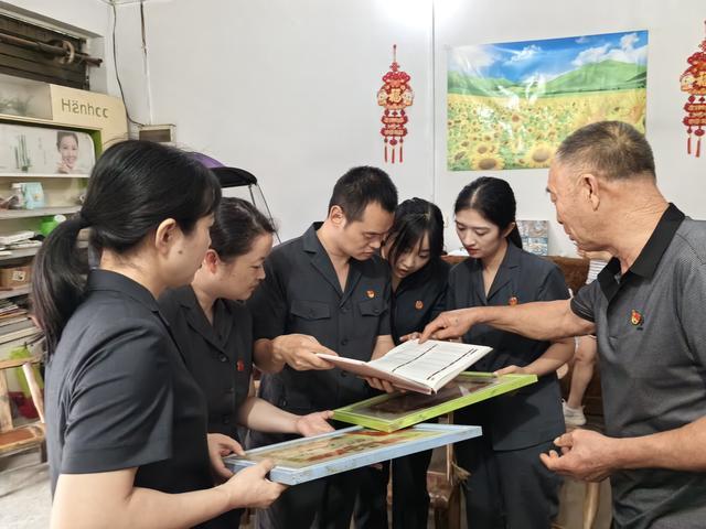 桐柏县法院：党建交流聚合力 志愿服务促治理